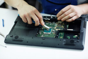 Laptop repair service 1